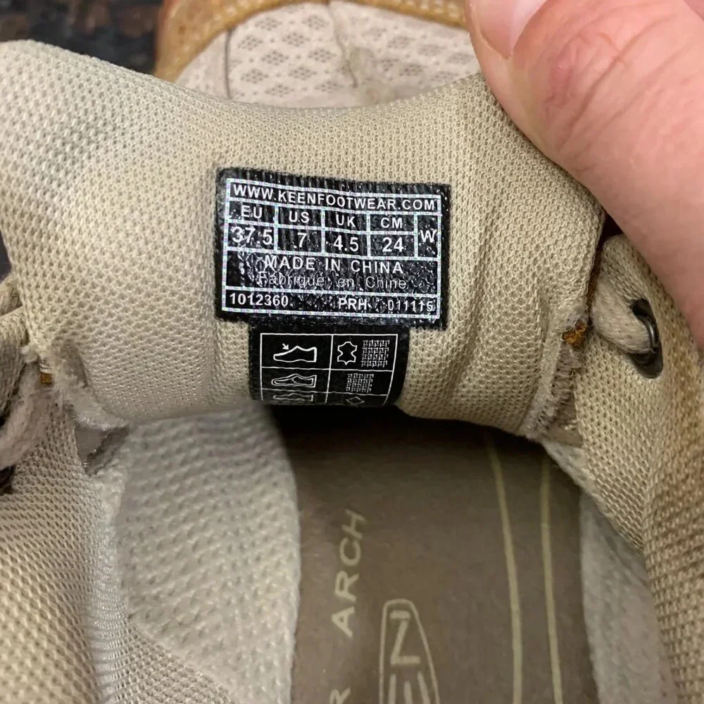Keen Tennis Shoes - Like new